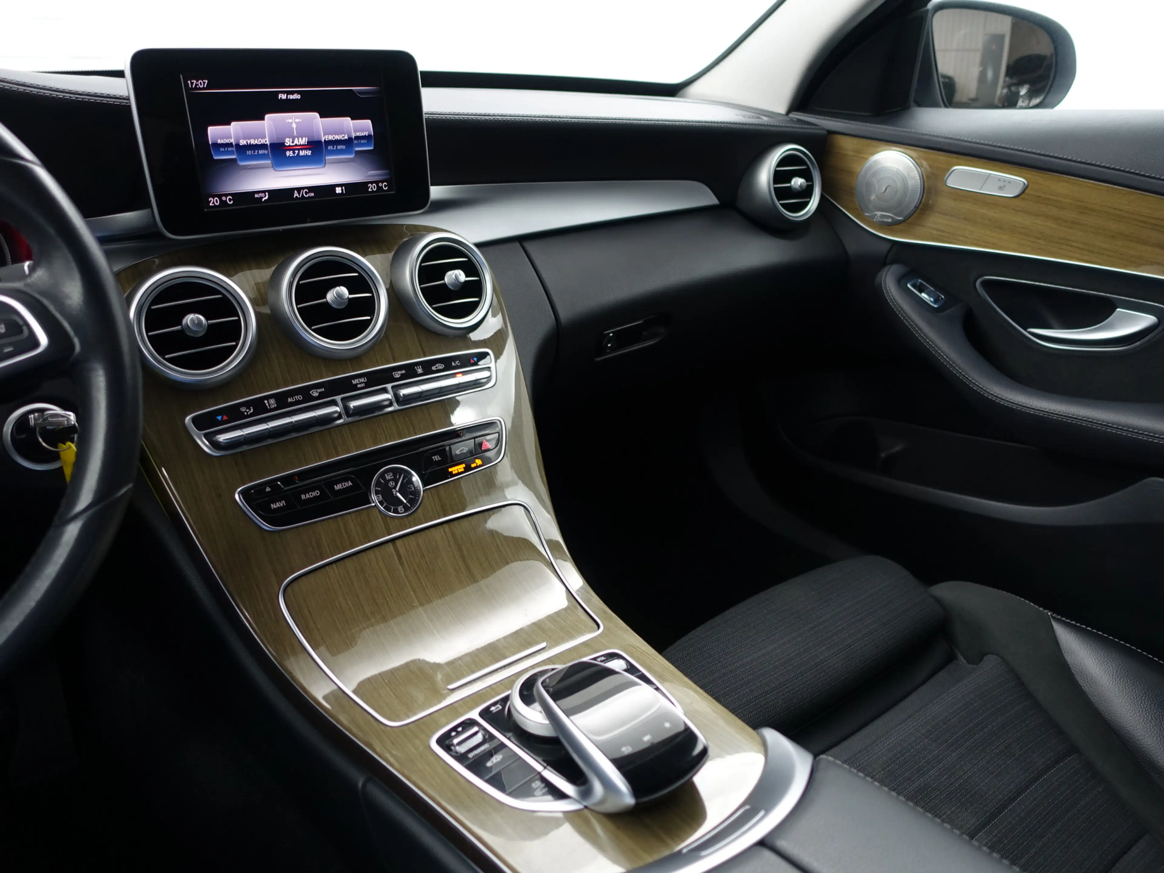 Mercedes-Benz C 350 Estate e AMG Premium Plus Aut- Comfort Interieur, — photo 8