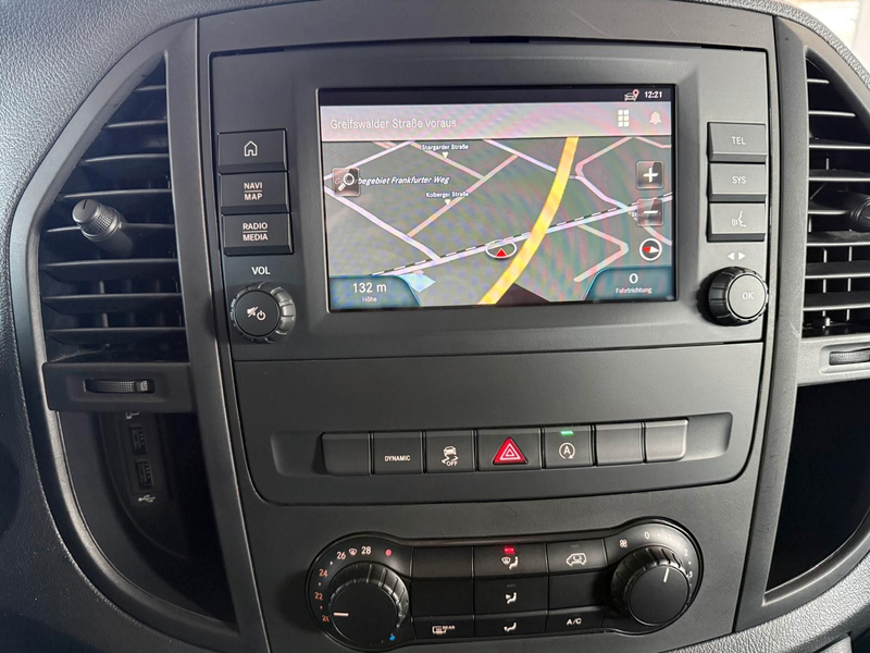 Mercedes-Benz Vito Tourer CDI Base lang*Navi&Kamera*1.Hd. — photo 13