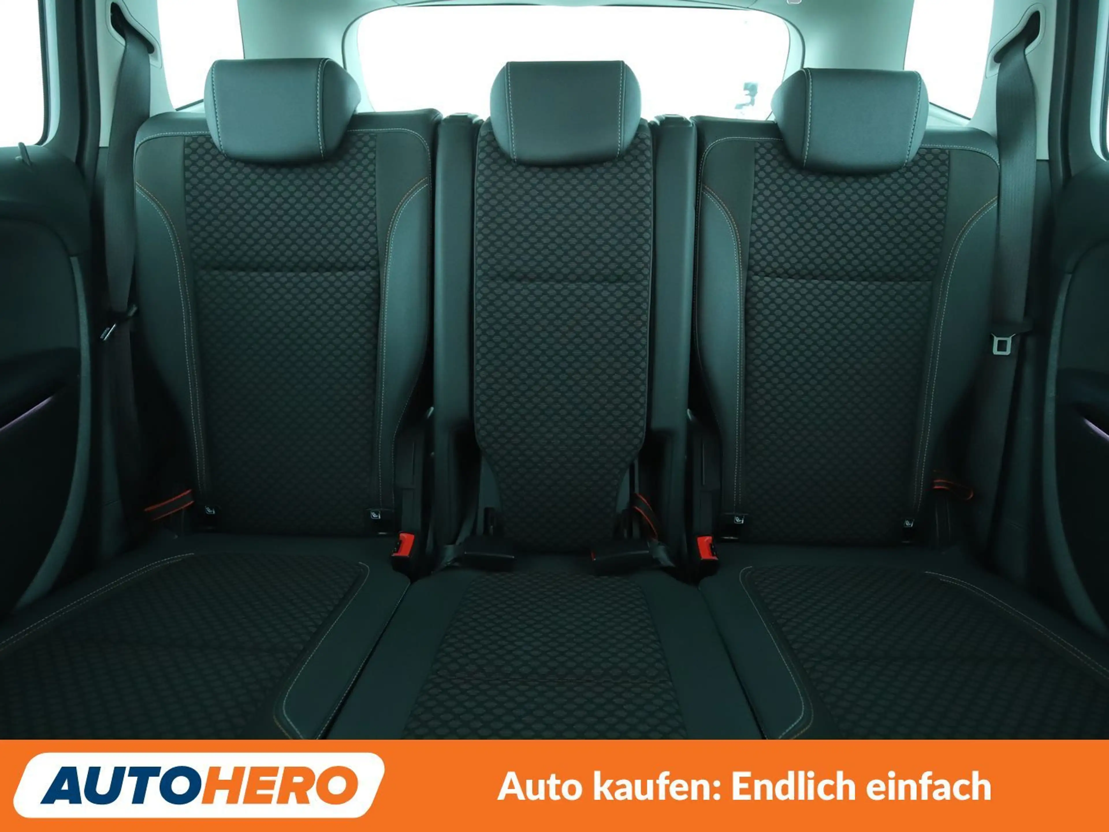 Opel Zafira Tourer 1.6 CDTI DPF Innovation *LED*TEMPO*PDC*GARANTIE* — photo 15
