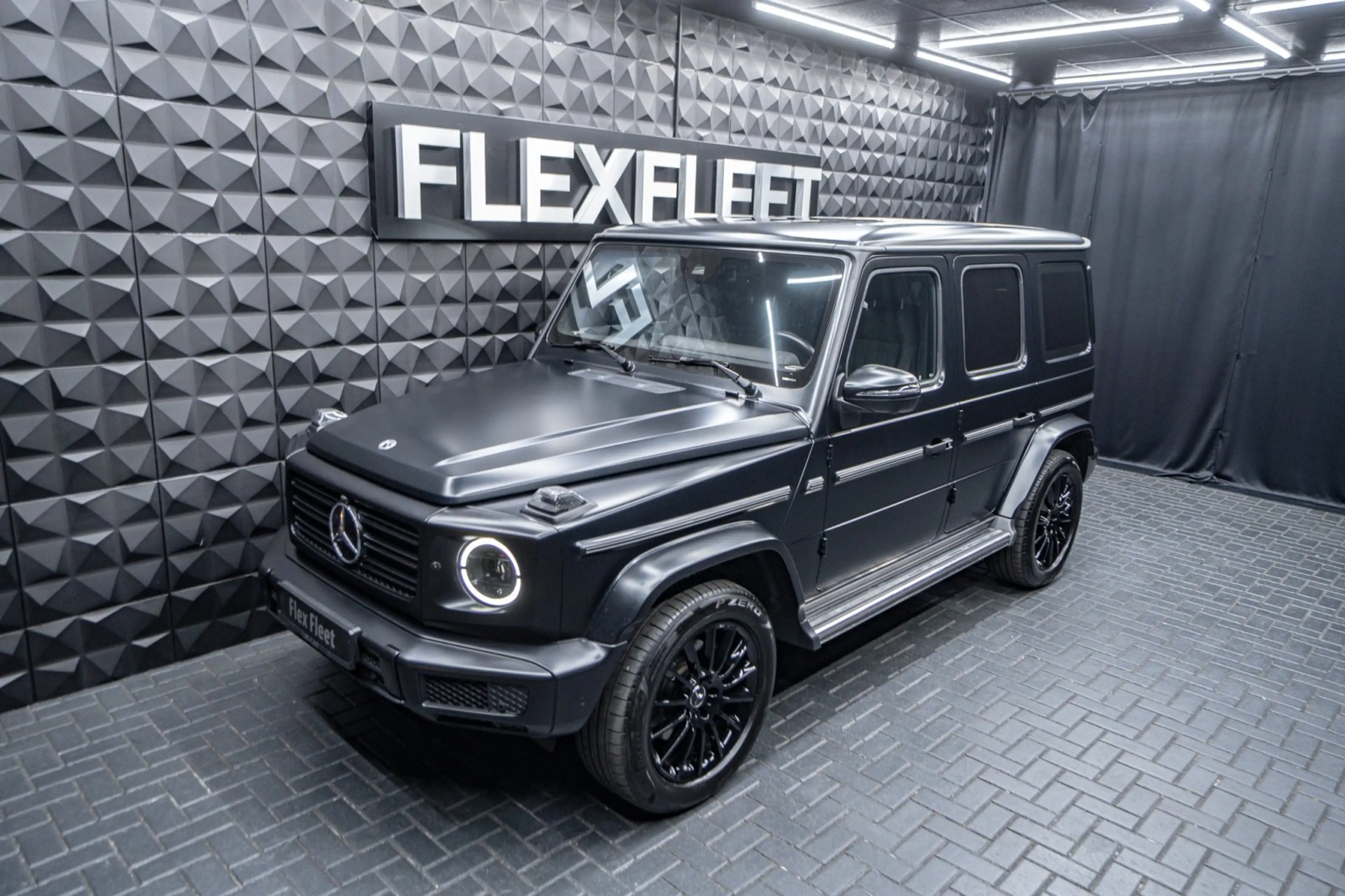 Mercedes-Benz G 400 d AMG SUPERIOR Magno Lack — photo 2