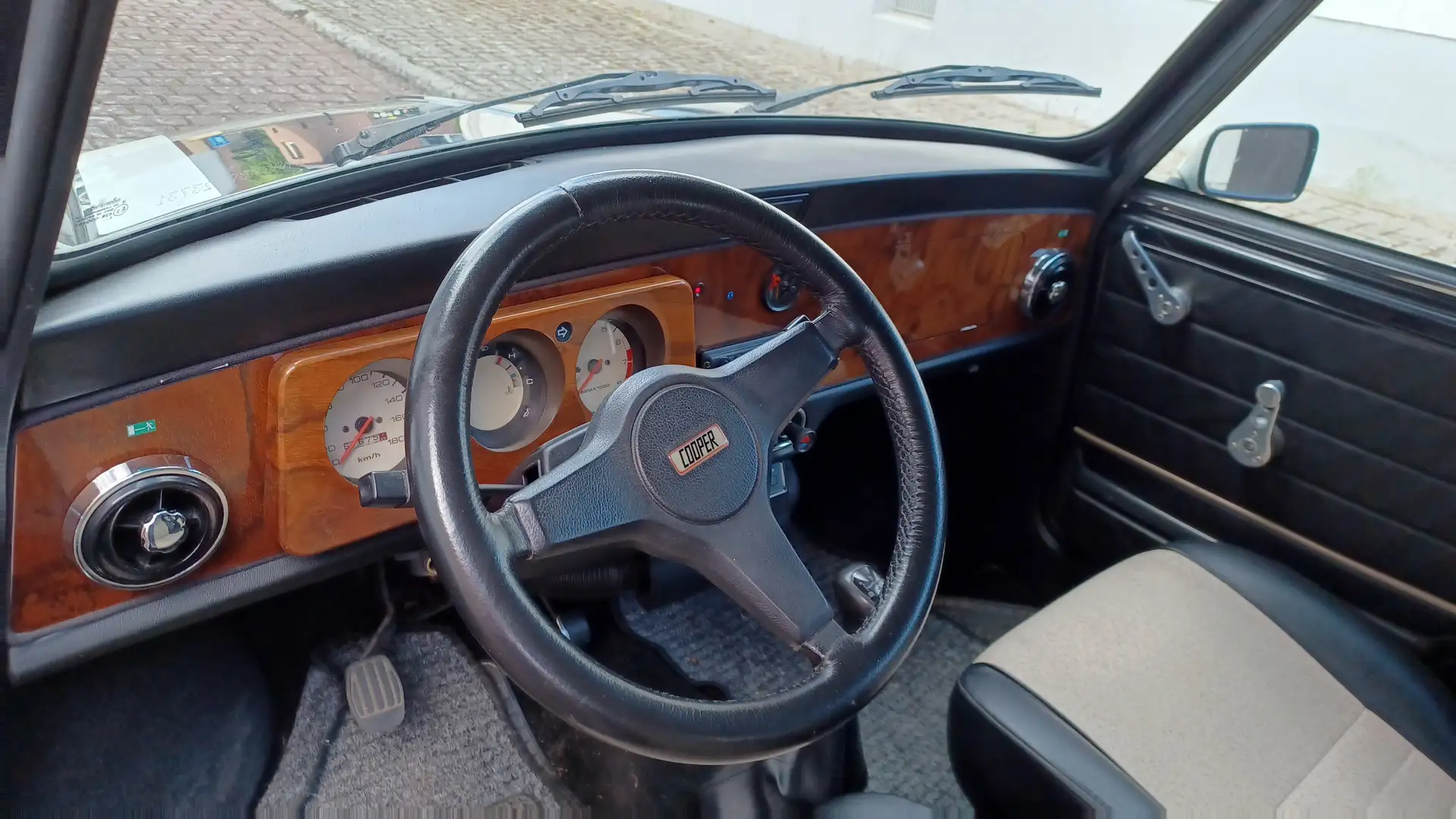 Rover MINI Mini Cooper Schwarz - 2