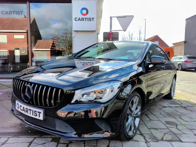 Mercedes-Benz CLA 180 CLA 180 7G-DCT Urban