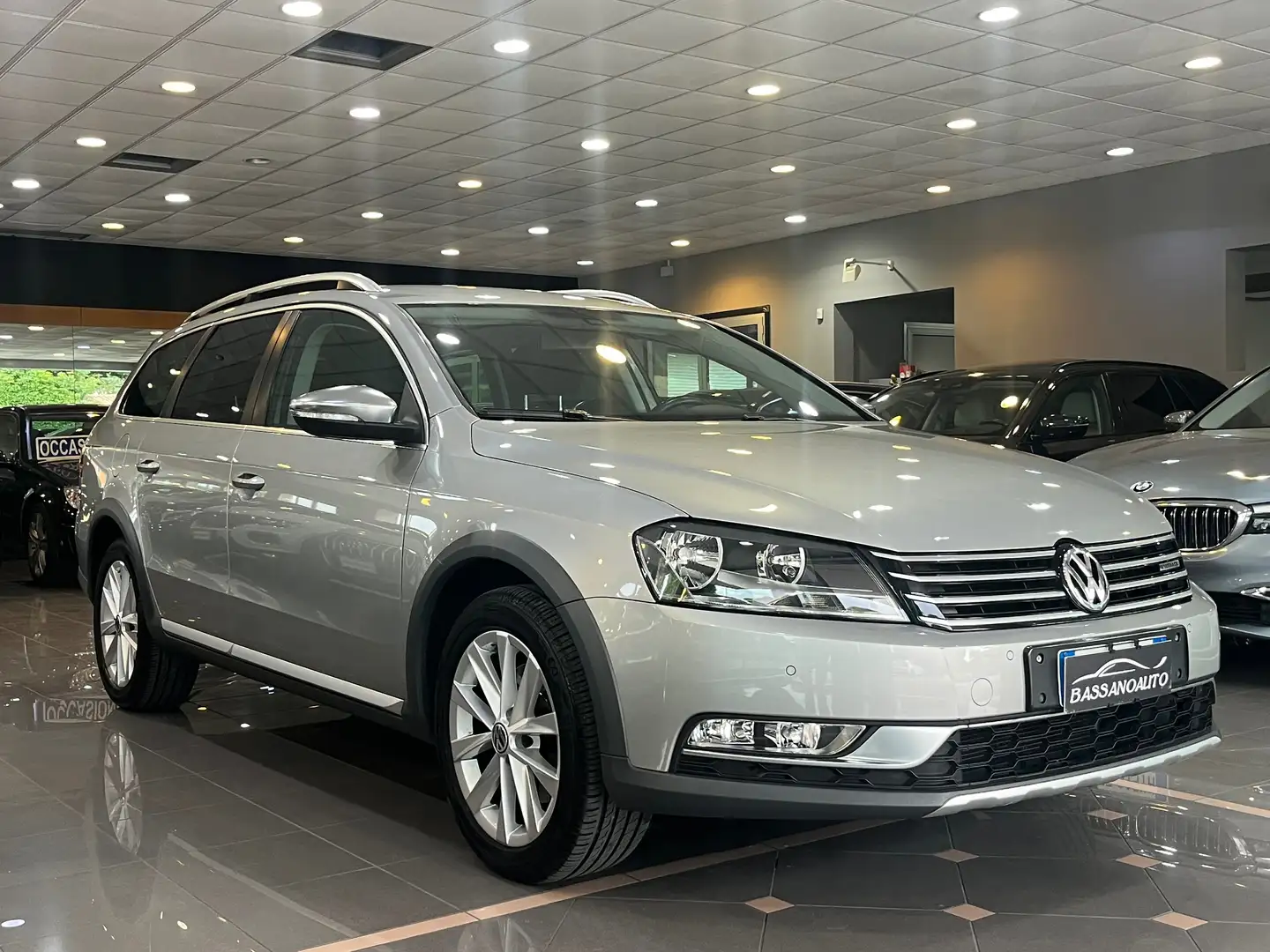 Volkswagen Passat Variant 2.0 tdi Highline  4motion 177cv dsg Gris - 2