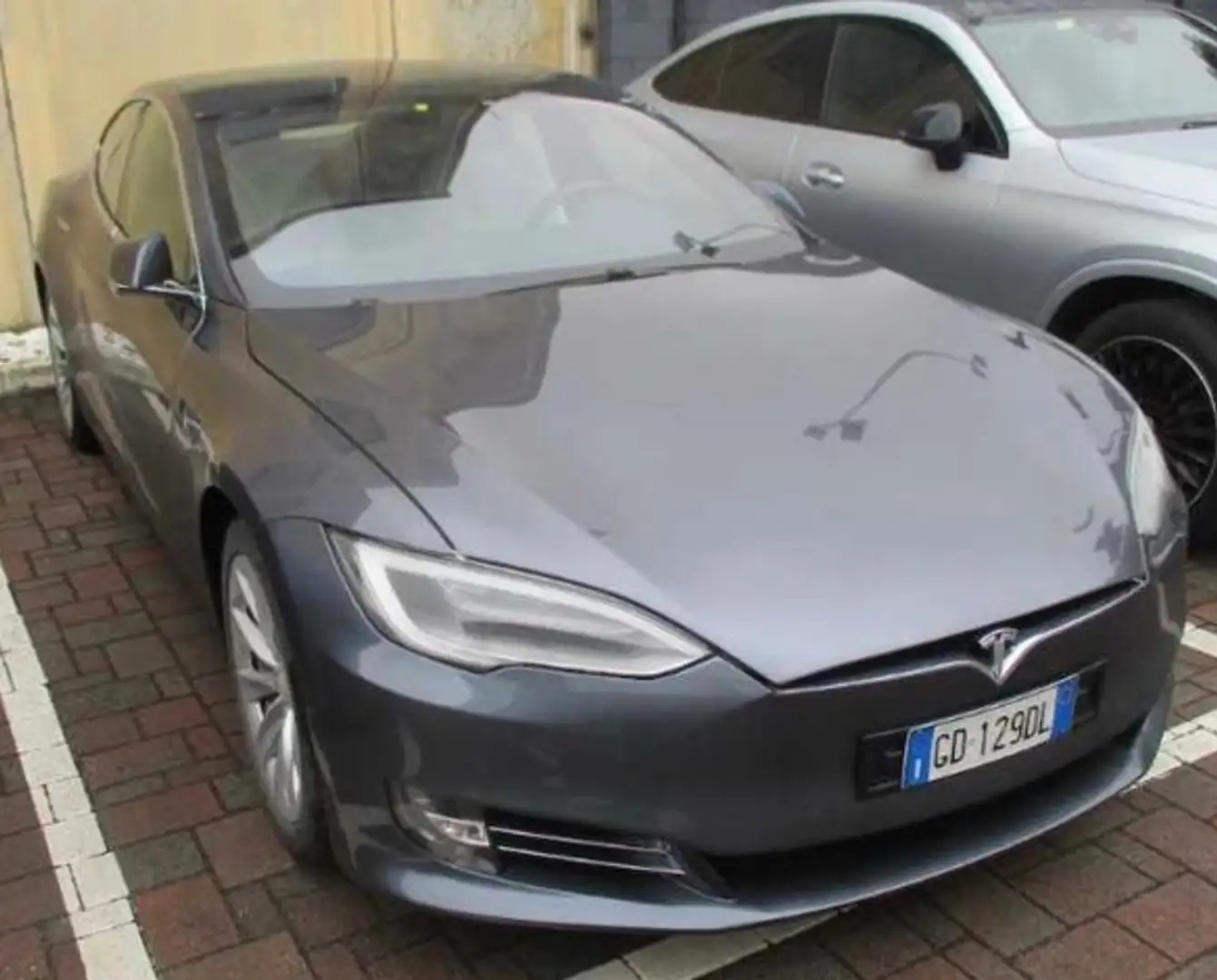 Tesla Model S Performance Dual Motor awd 670 CV Grigio - 2