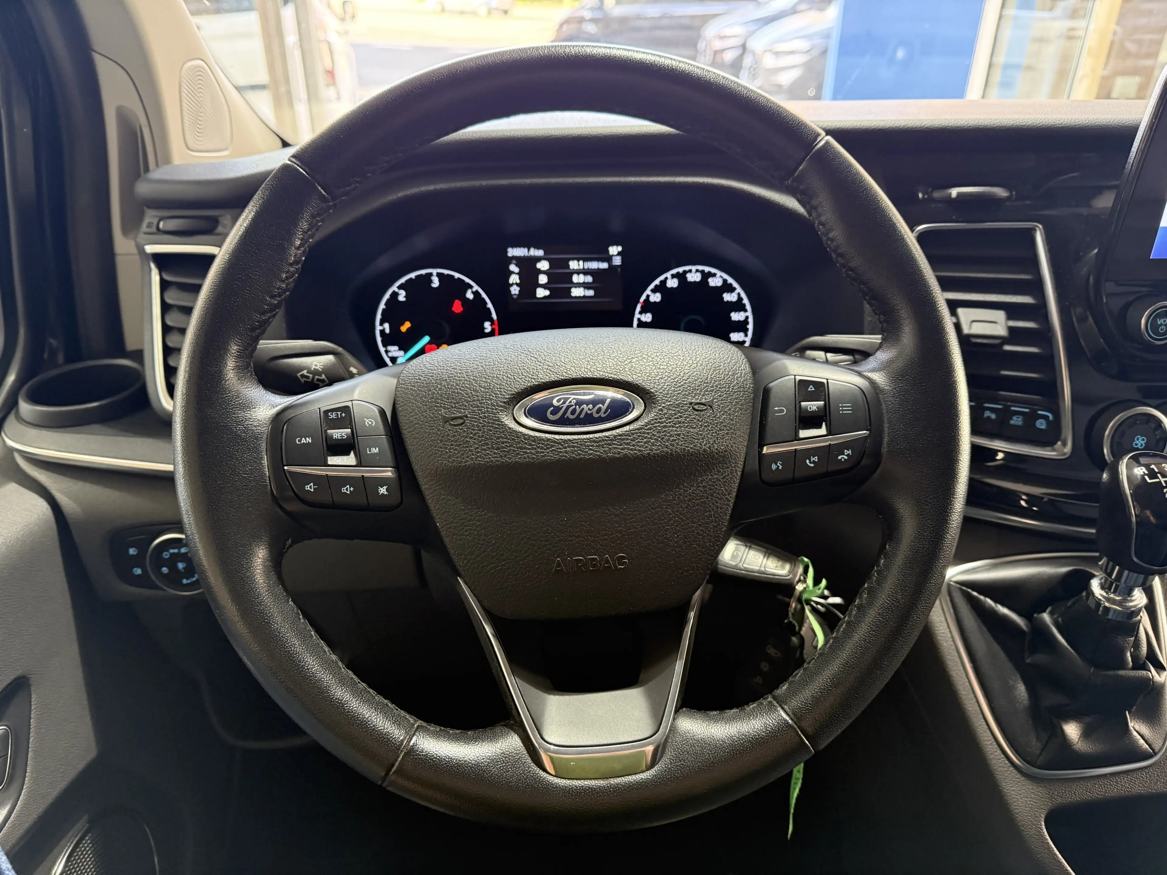 Ford Tourneo Custom Titanium X L1 Bi-Xenon / AHK / NAVI / Leder — photo 14