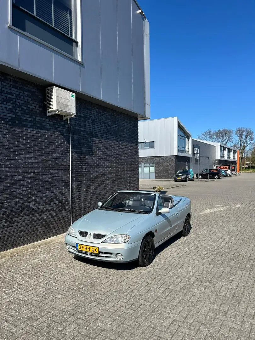 Renault Megane 1.6-16V Dynamique Серый - 1
