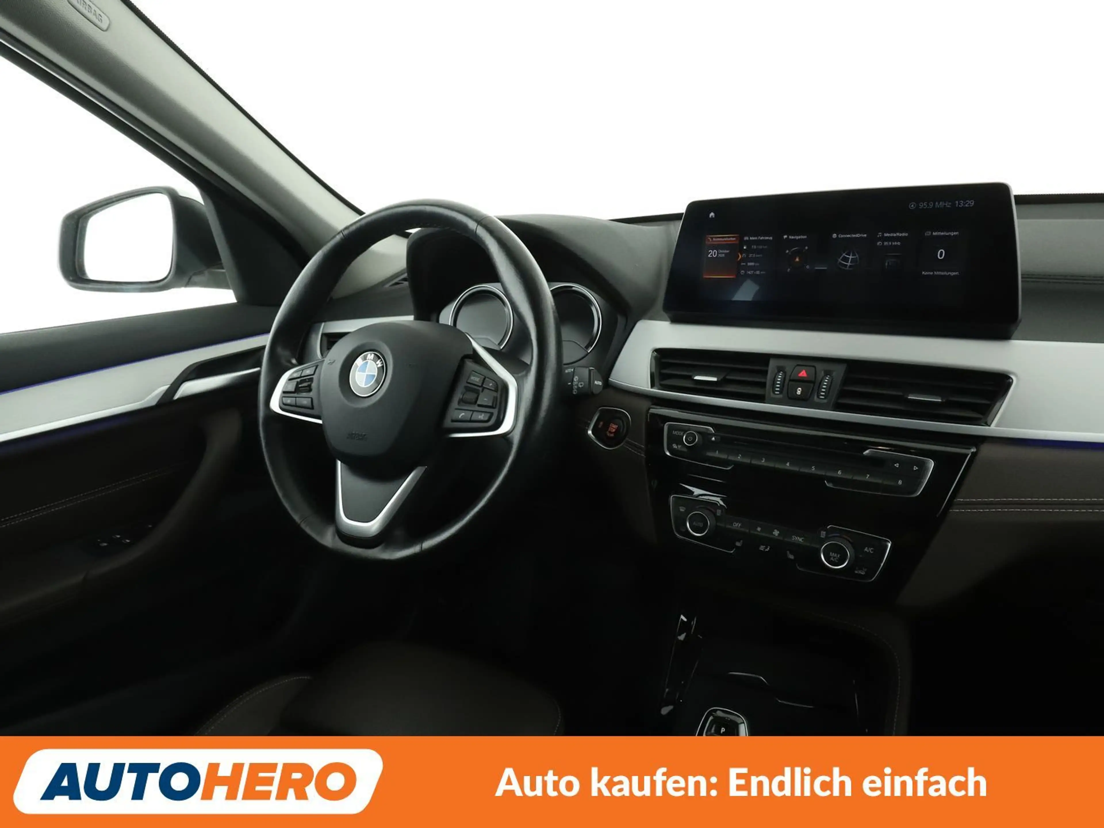 BMW X1 sDrive 18i Sport Line Aut.*NAVI*CAM*ACC*SHZ*ALU* — photo 13