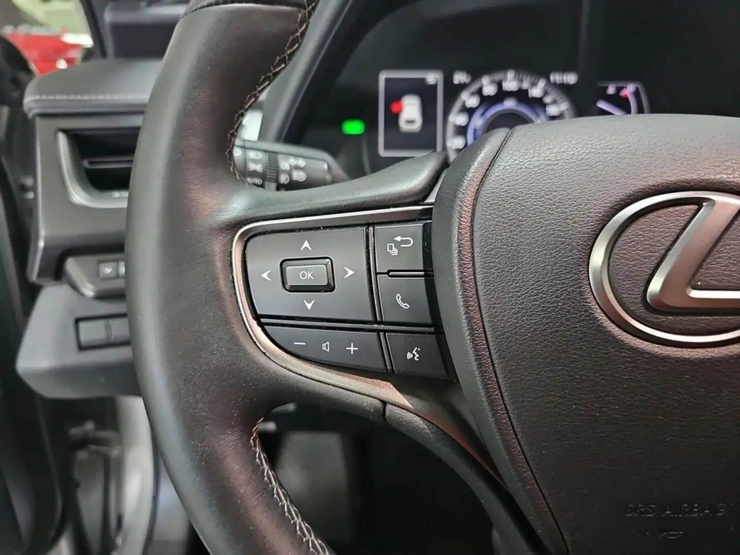 Lexus UX 250h 2.0 Business Navigation Gris - 2