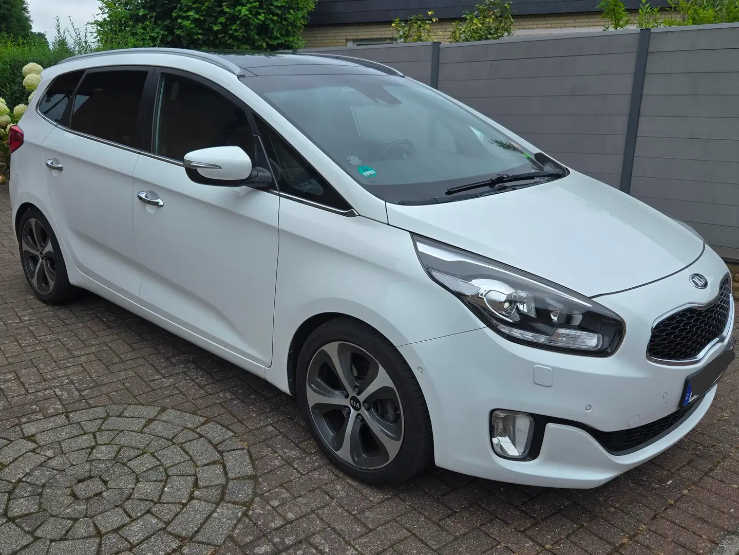Kia Carens Carens 1.7 CRDi 141 ISG Aut. Spirit Alb - 1