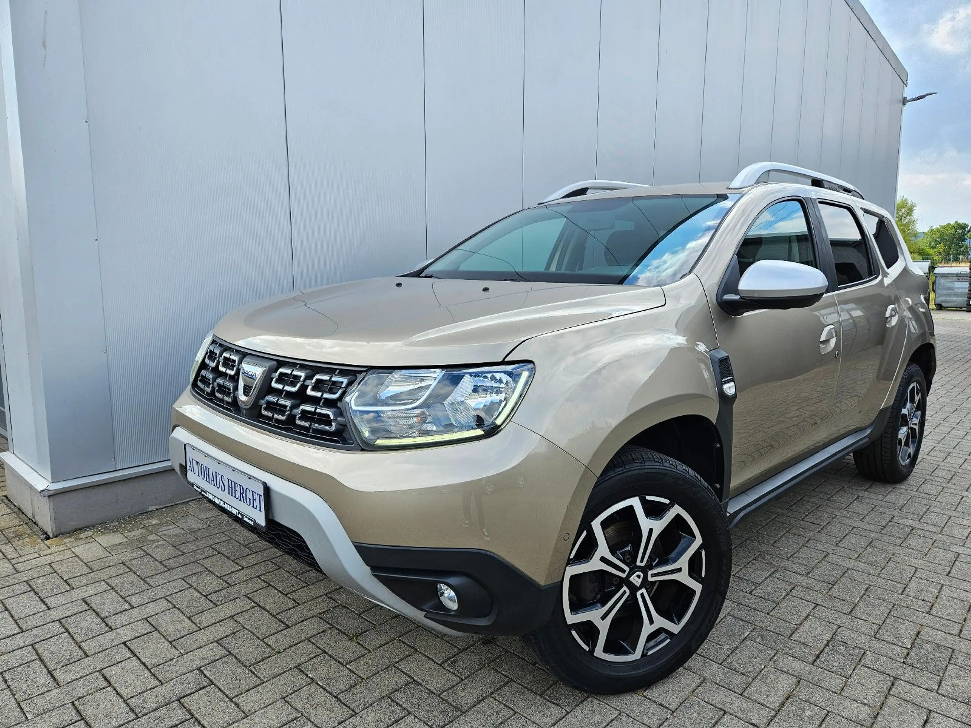 Dacia Duster II Prestige 1.3 LED KAMERA KEYLESS GO AHK