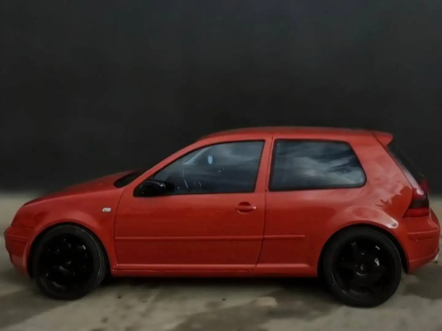 Volkswagen Golf 1.8T GTI Rojo - 2