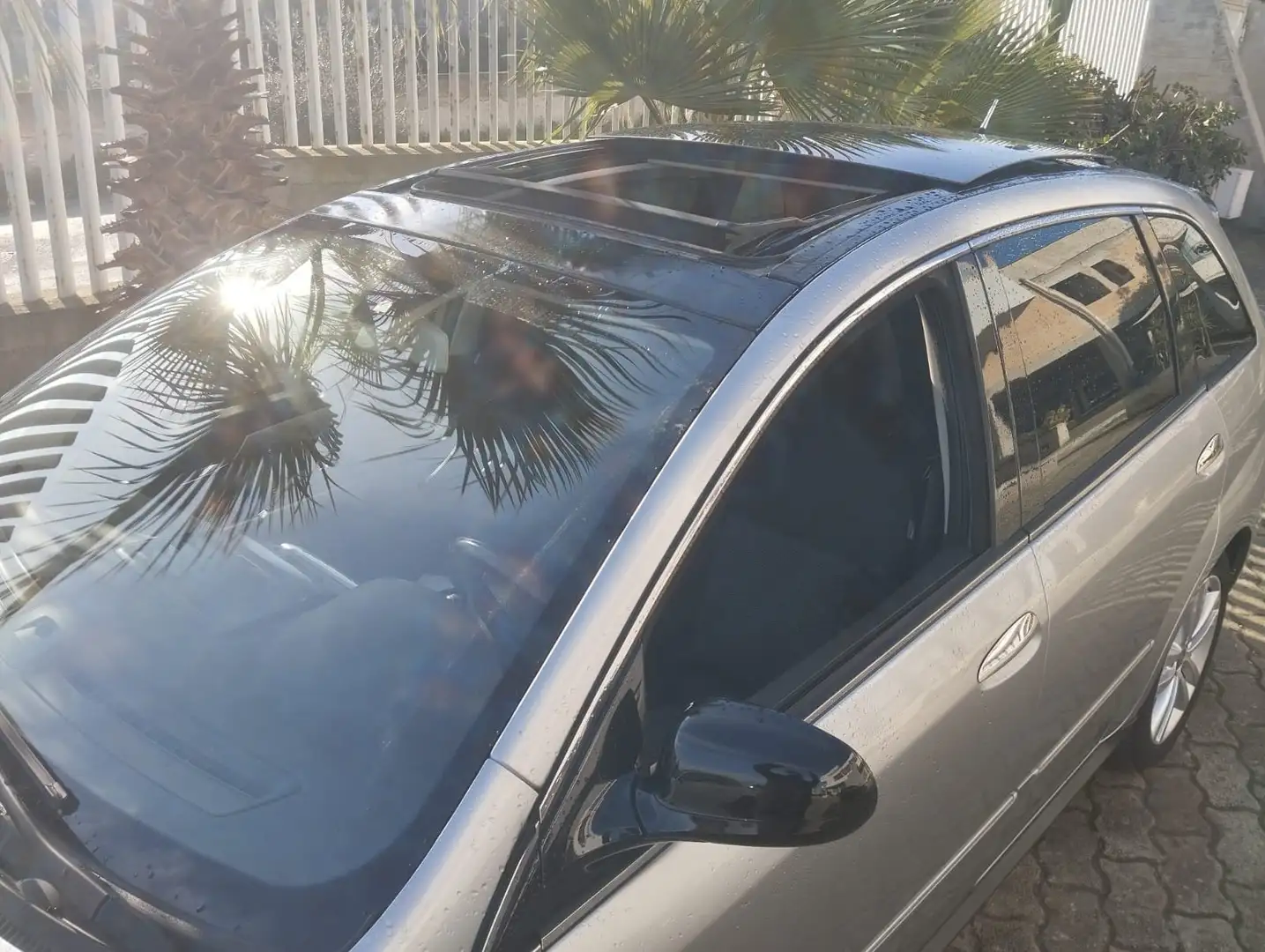 Fiat Croma 1.9 MJT 16v Emotion 150cv TETTO OPEN SKY TOP Plateado - 2