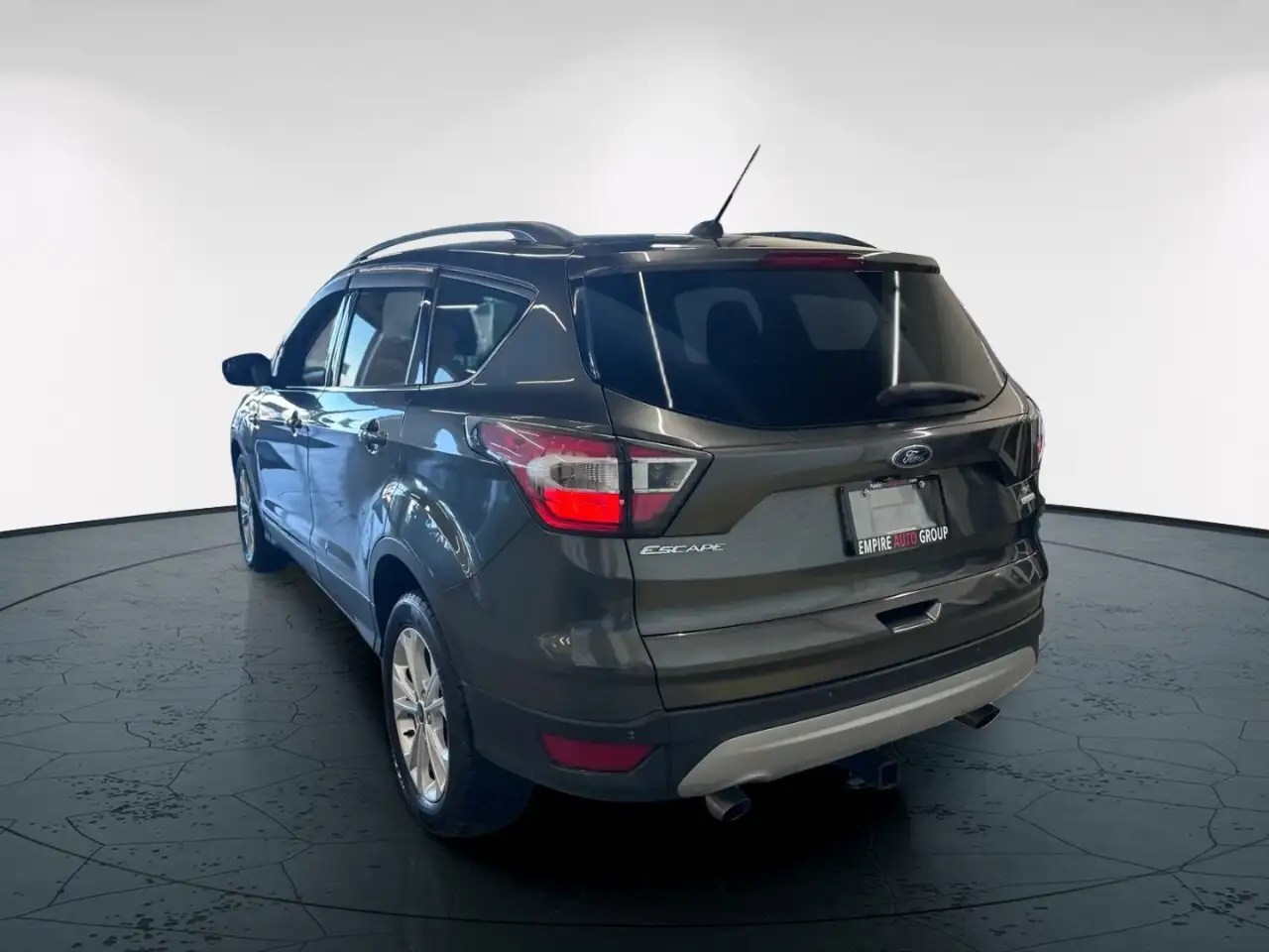 Ford Escape снимка Ford Escape