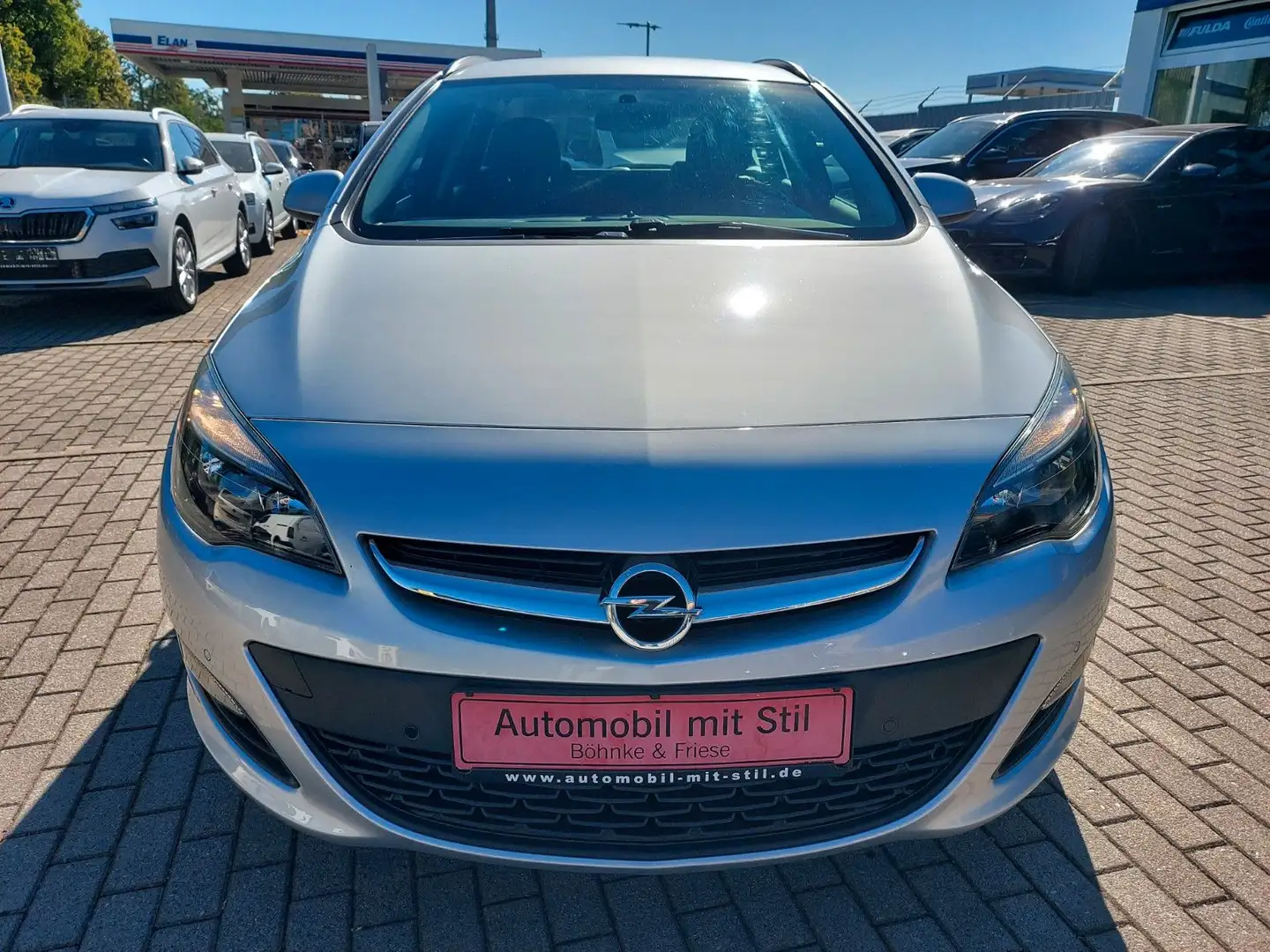 Opel Astra J Sports Tourer Navi Klima Sitzheizung Gris - 2