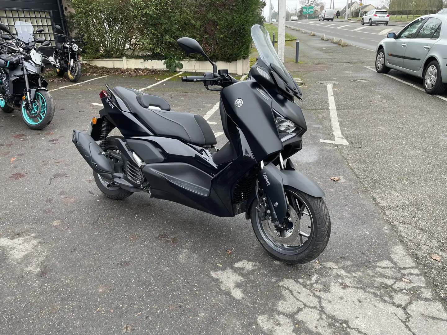 Yamaha X-Max 125 - 1