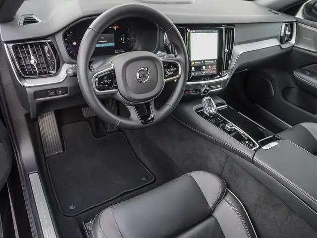 Volvo V60 view 9