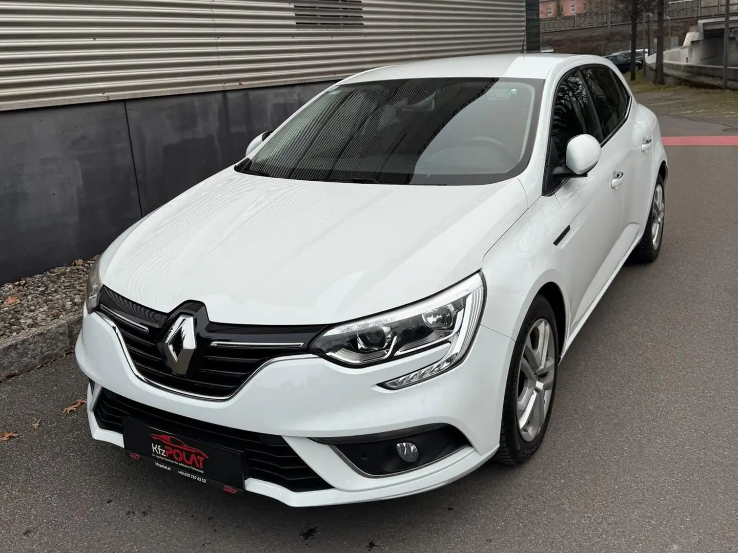 Renault Megane Experience Weiß - 2