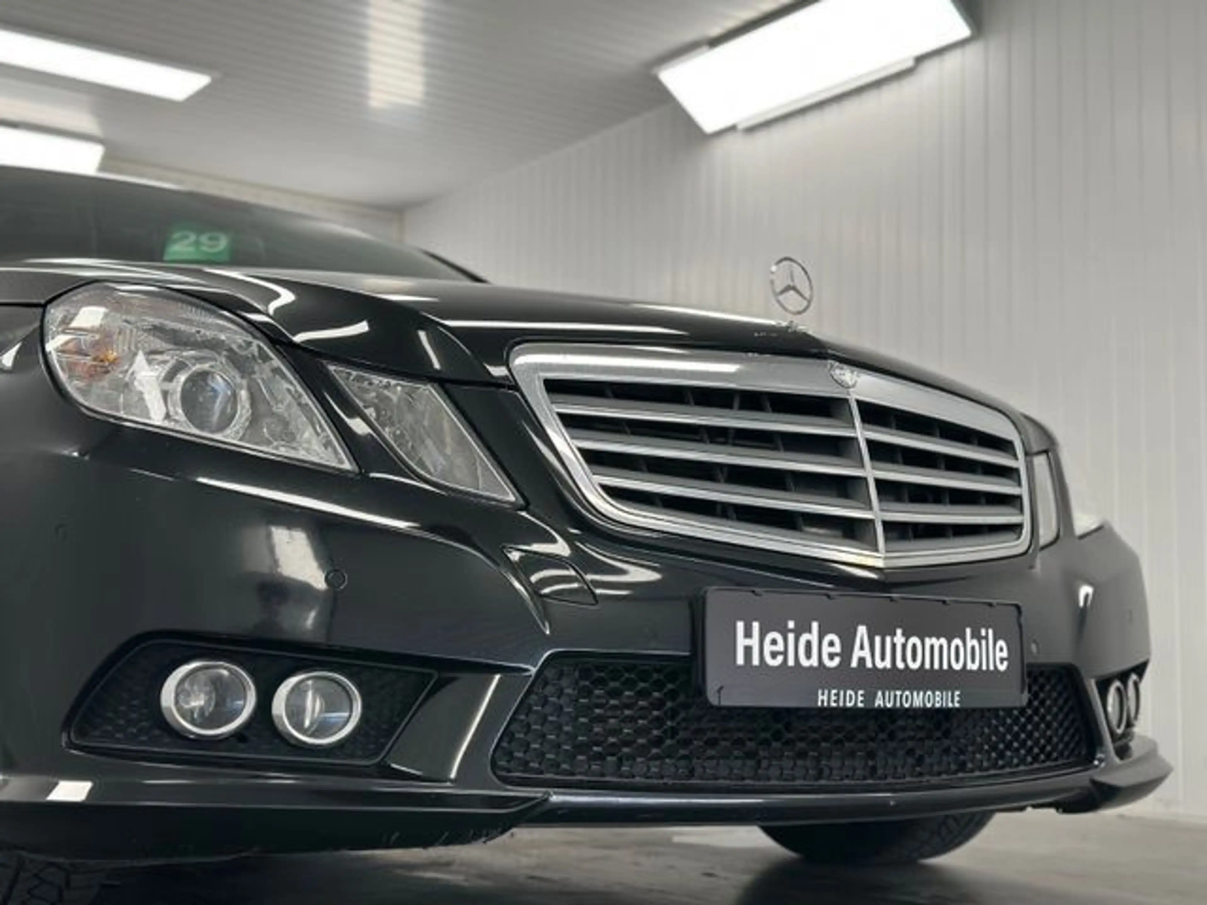 Mercedes-Benz E 250 CDI AMG Sportpaket Alcantara Ahk — photo 10