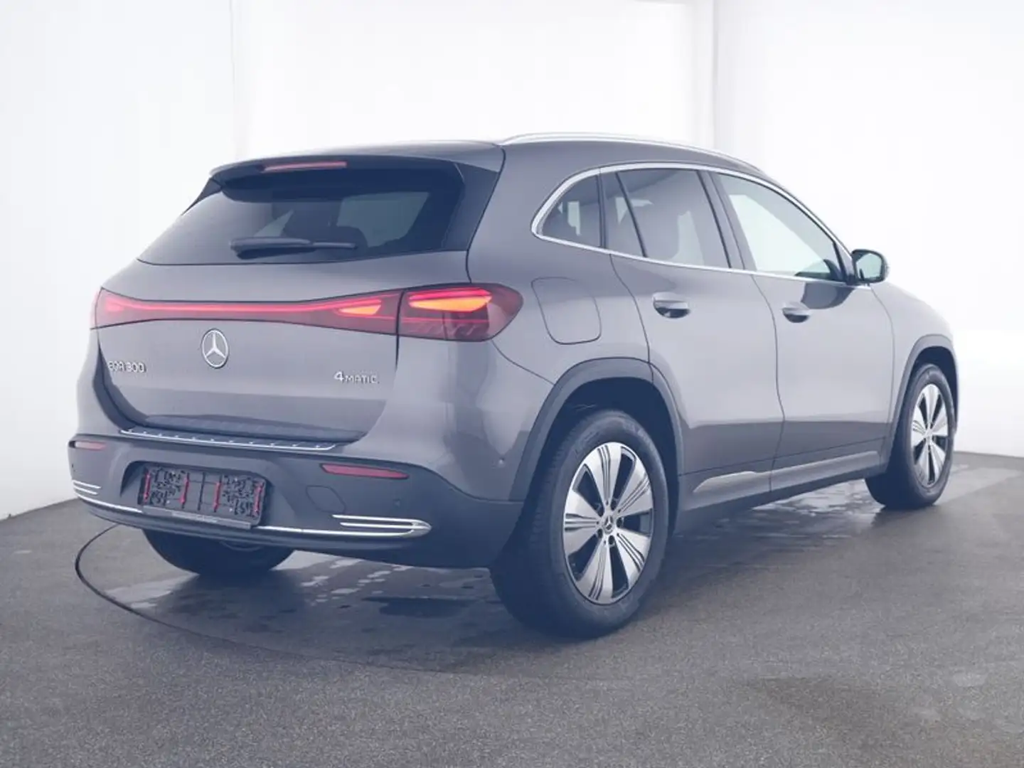 Mercedes-Benz EQA 300 4MATIC +Progressive+MBUX+LED+Wide+AHK Grau - 2