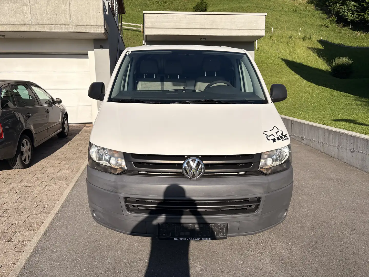 Volkswagen T5 Transporter Kastenwagen 2,0 TDI D-PF Weiß - 2