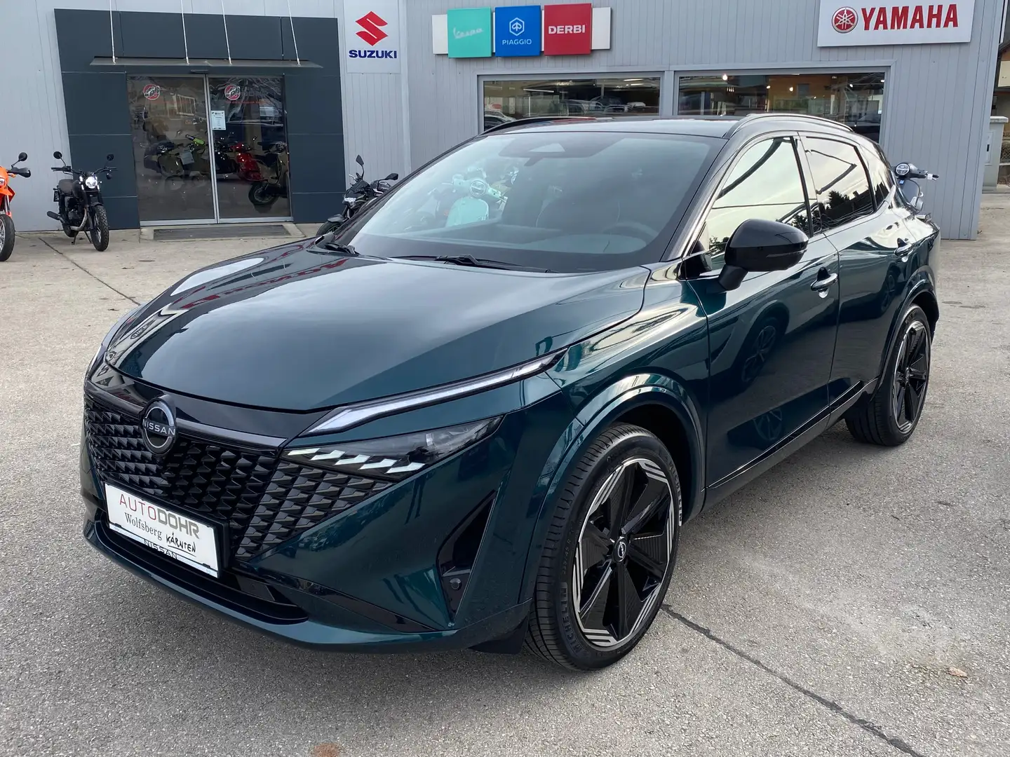 Nissan Qashqai 1,3 DIG-T MHEV 4x4 N-Design Xtronic*DEEP OCEAN* Vert - 1
