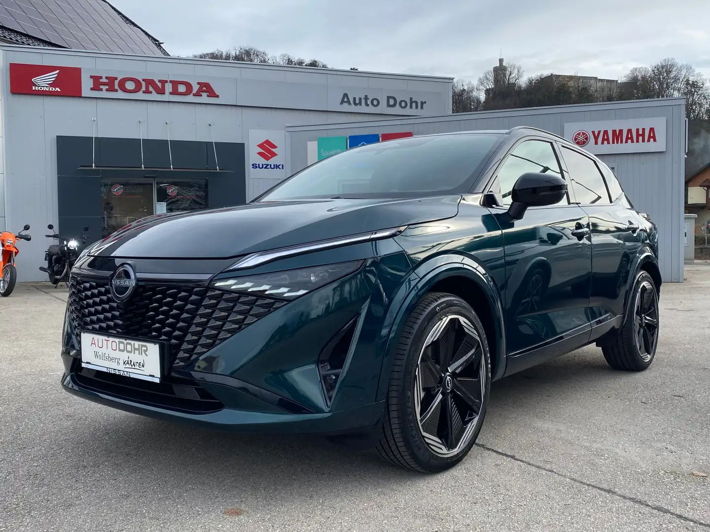 Nissan Qashqai 1,3 DIG-T MHEV 4x4 N-Design Xtronic*DEEP OCEAN* Vert - 2