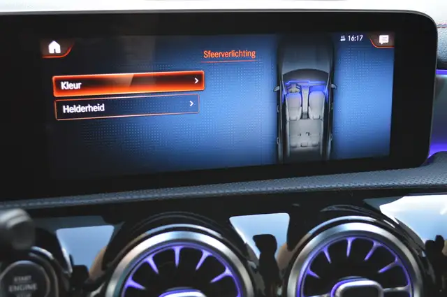 Mercedes-Benz Cla view 22