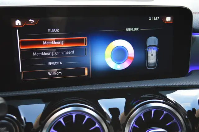 Mercedes-Benz Cla view 23