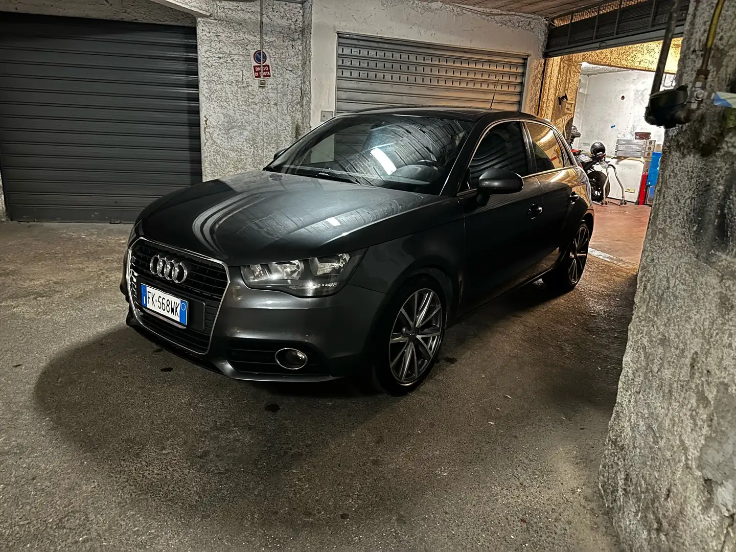 Audi A1 S line editon plus - 1