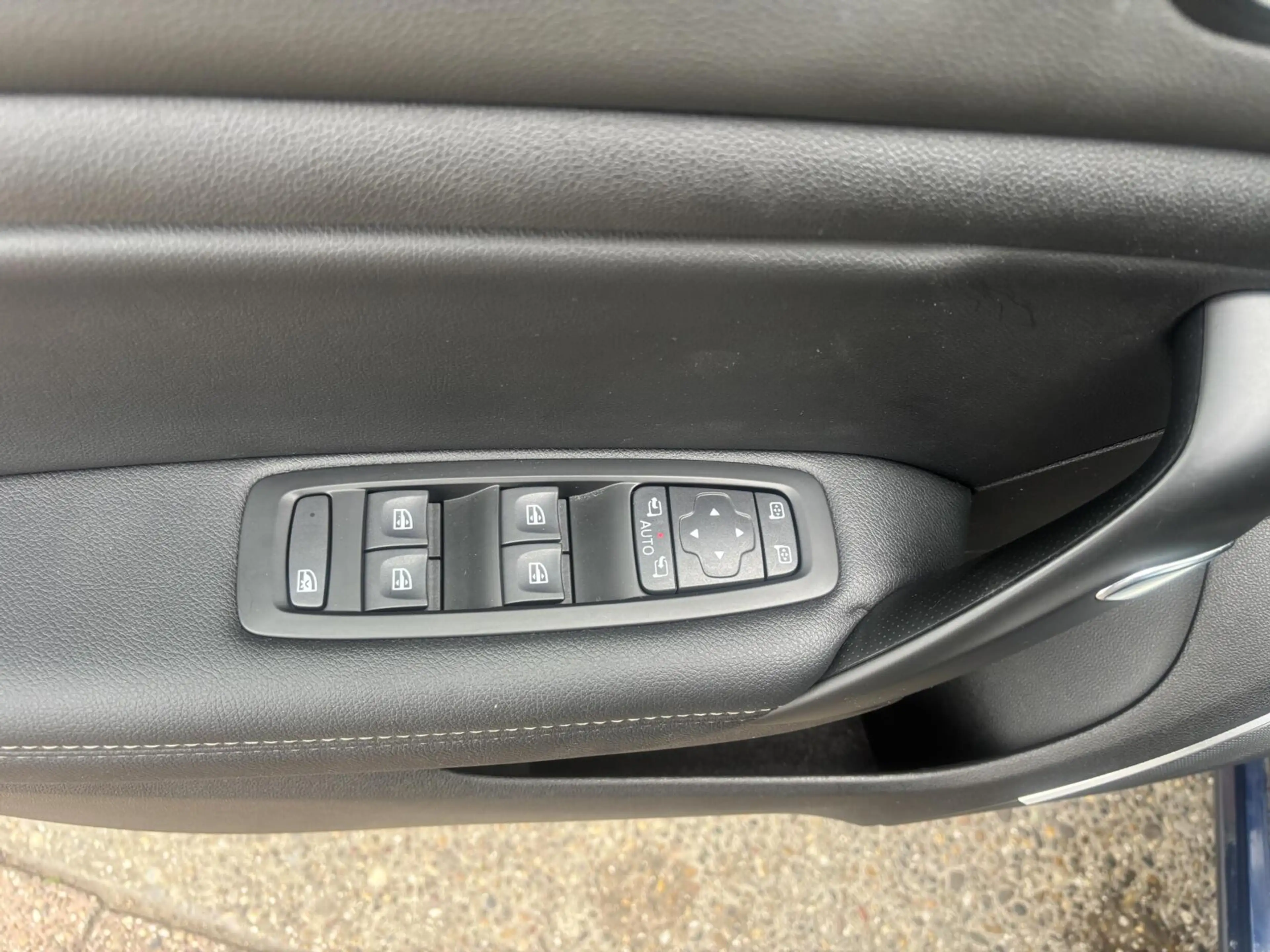 Renault Megane Estate 1.2 TCe Bose/CAMERA/PARKS/NAVI/APK/NAP — photo 13