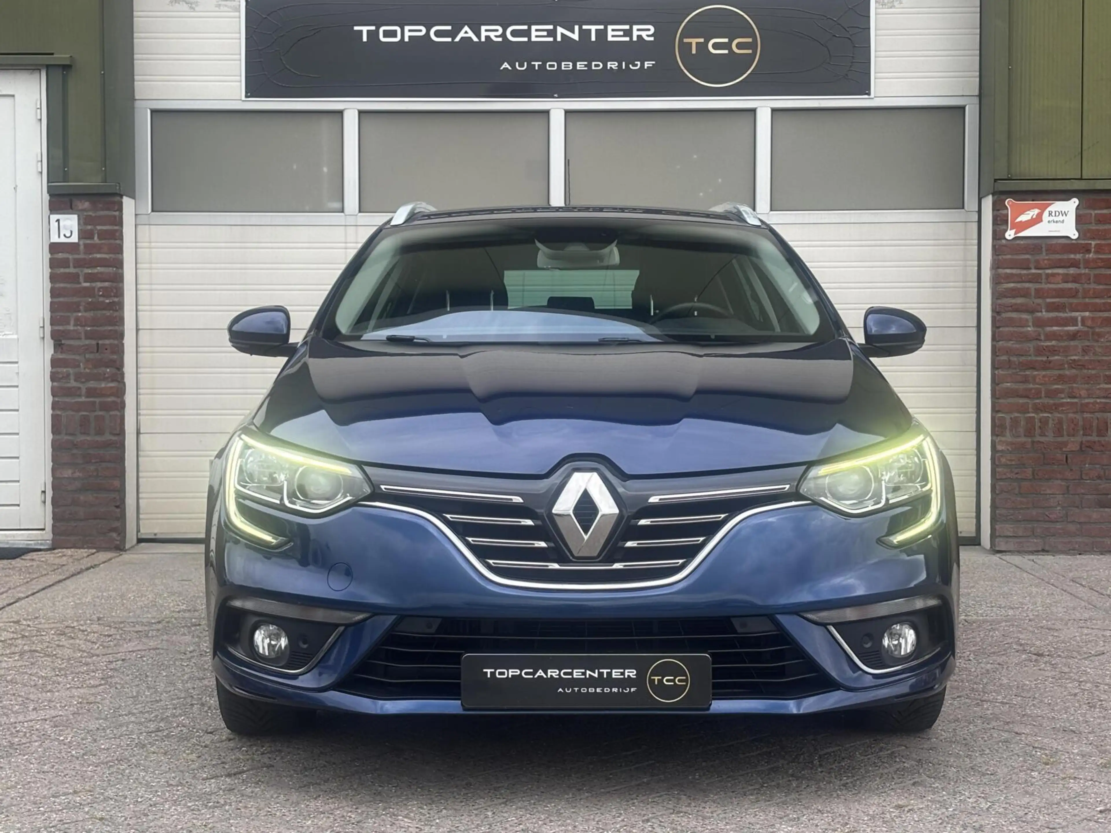 Renault Megane Estate 1.2 TCe Bose/CAMERA/PARKS/NAVI/APK/NAP — photo 2