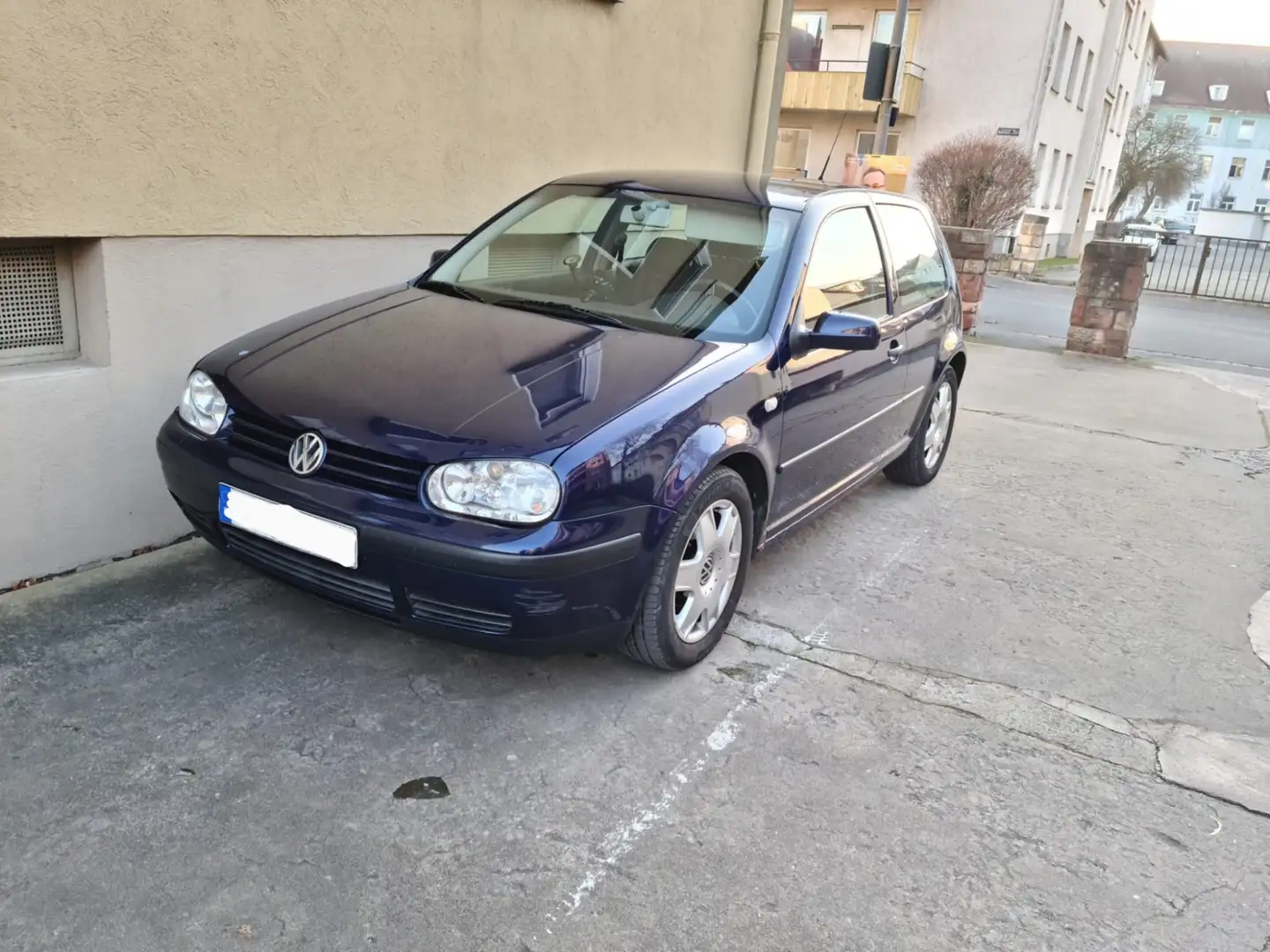 Volkswagen Golf 1.4 - 1