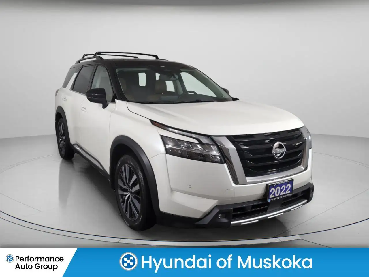 Nissan Pathfinder photo Nissan Pathfinder