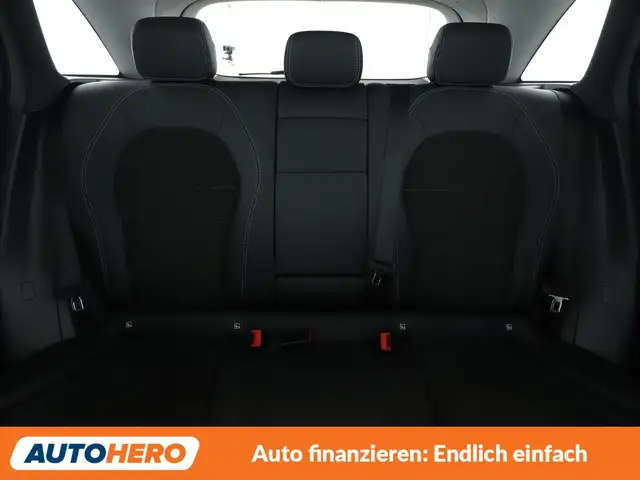 Mercedes-Benz GLC view 16