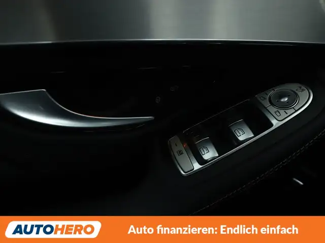 Mercedes-Benz GLC view 24