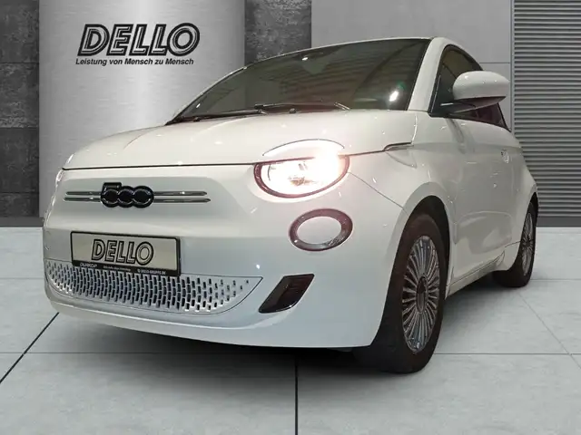 Fiat 500e Komfort-Paket Rückfahrkam. Sitzhzg DAB Navi Apple