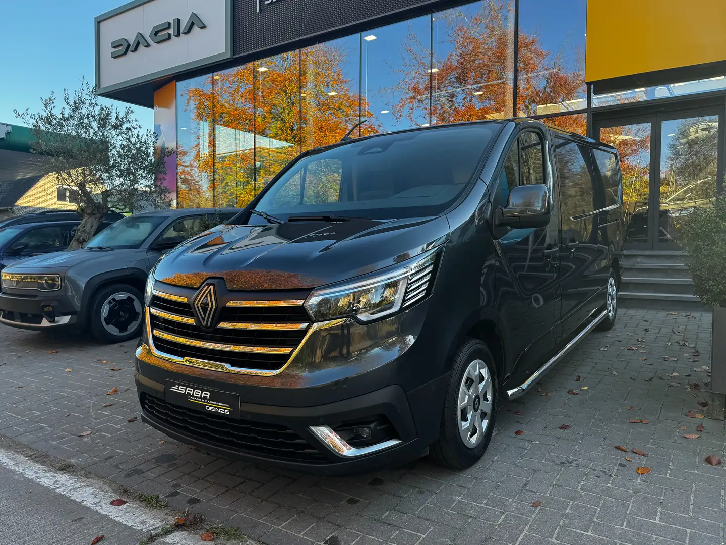 Renault TRAFIC L2H1 dCi 130 ADVANCE Gris - 1