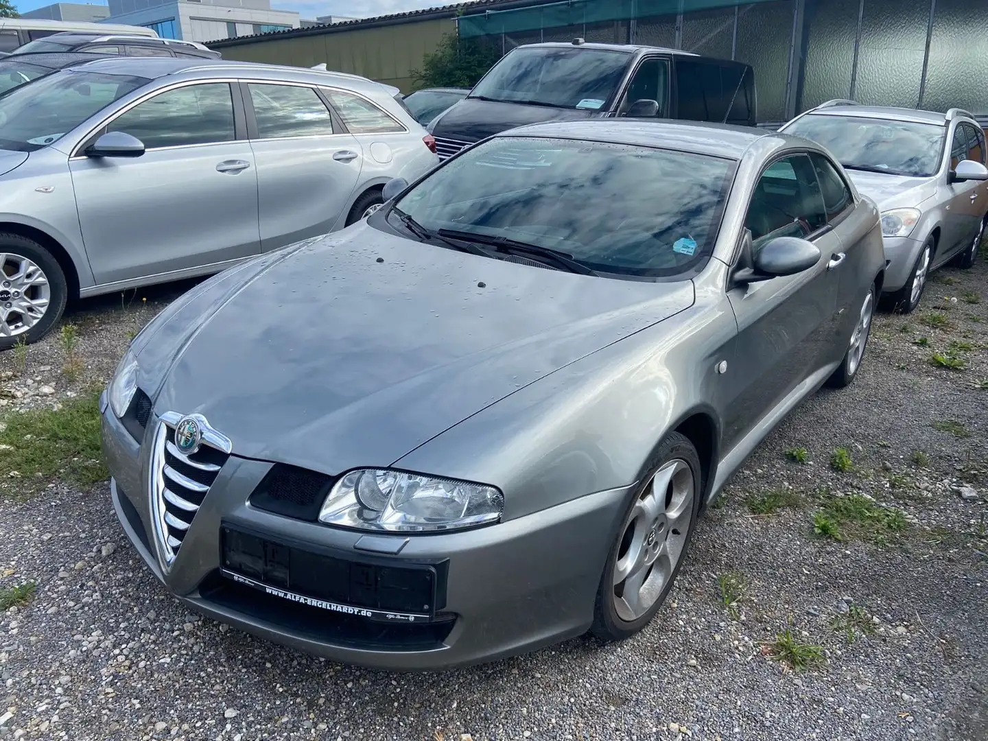 Alfa Romeo GT 2.0 16V JTS Distinctive Šedá - 1