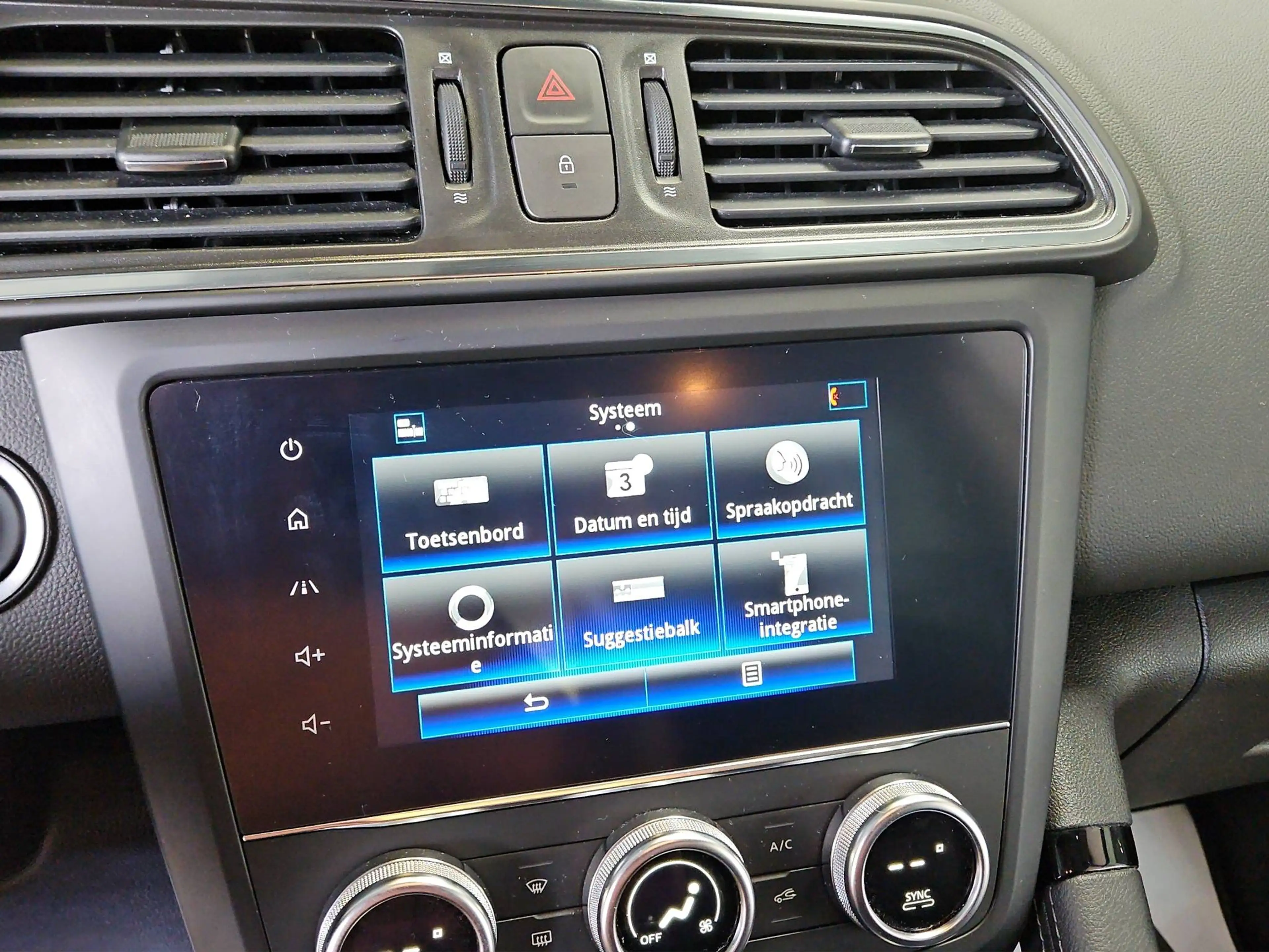 Renault Kadjar 1.3 TCe   1ste eigenaar   volledig onderhoudshistoriek  12 maanden garantie — photo 15