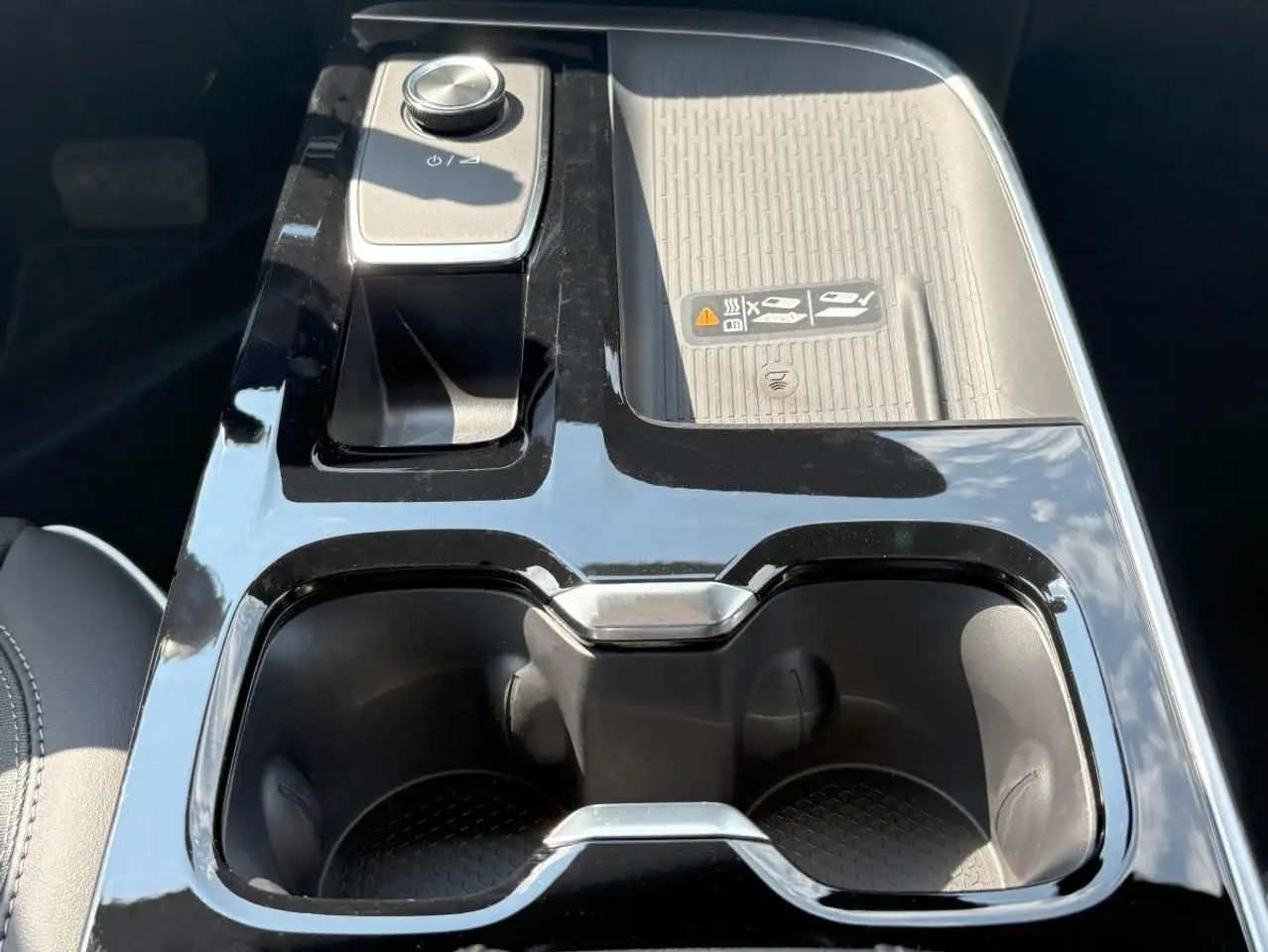 Buick Enclave снимка Buick Enclave