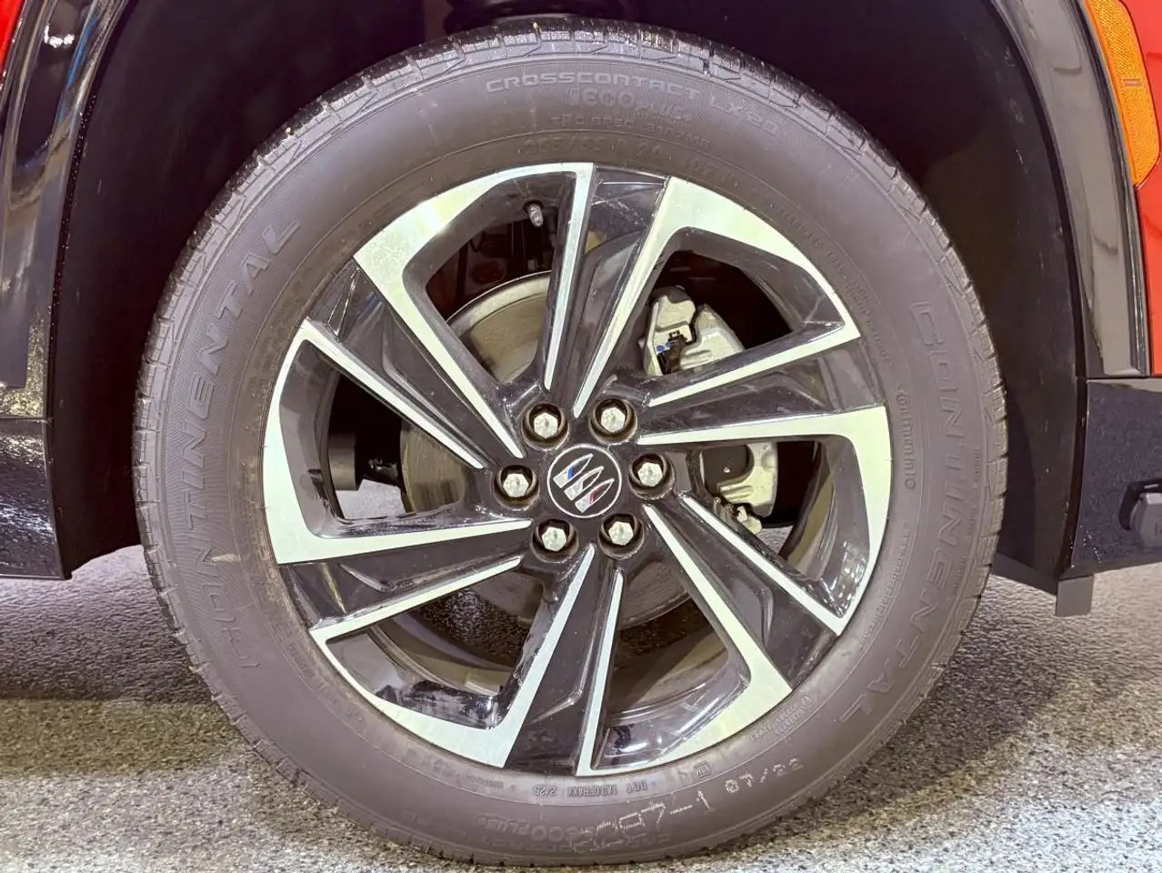 Buick Enclave снимка Buick Enclave