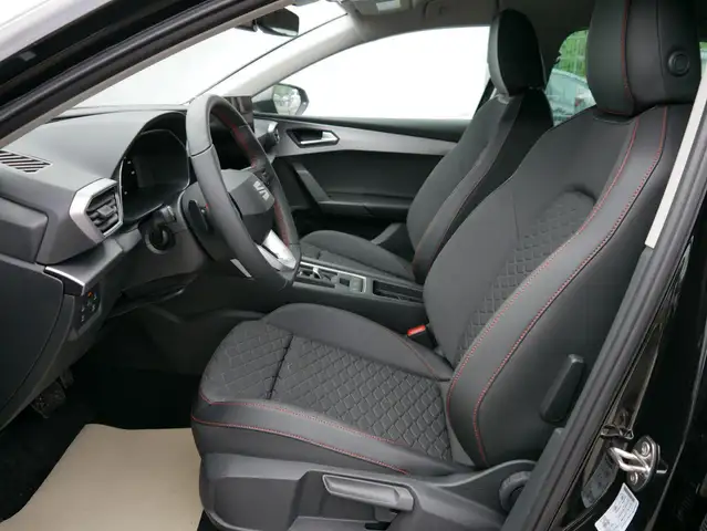 Seat Leon Leon view 8