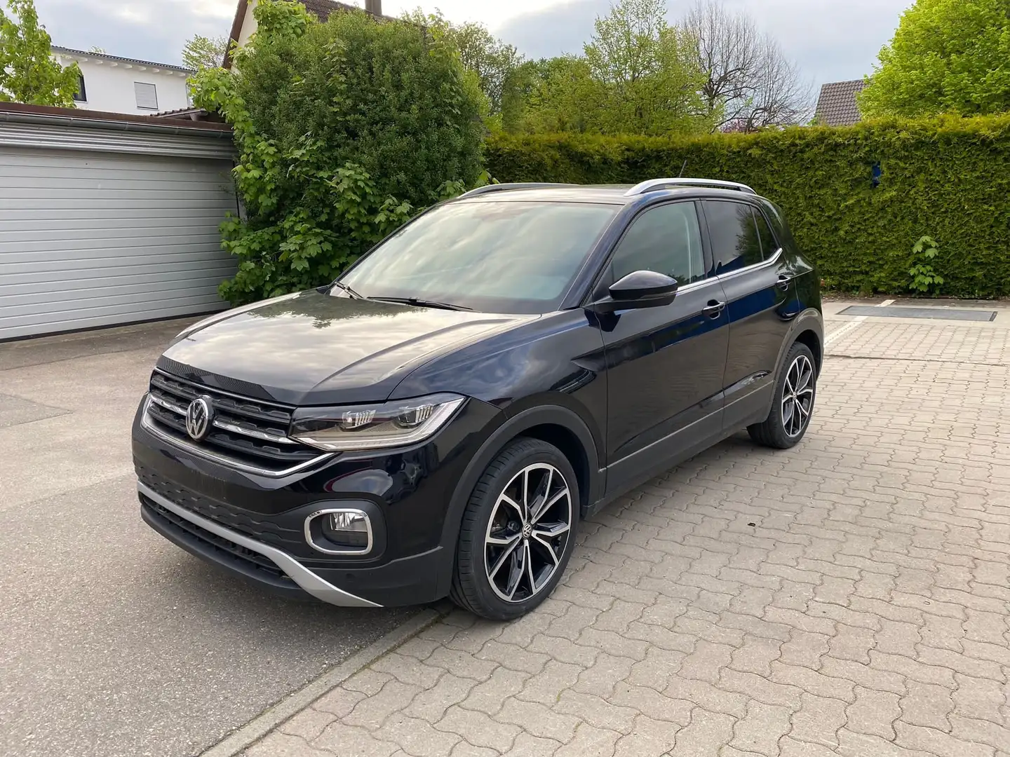 Volkswagen T-Cross 1.0 TSI 115 PS EURO 6 Beschreibung Lesen Чорний - 2