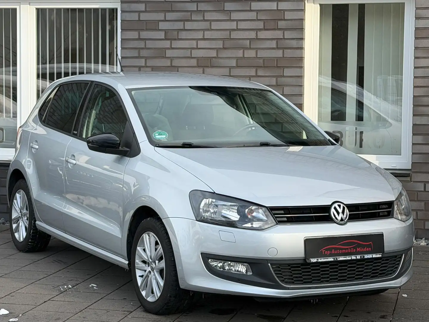Volkswagen Polo 1.4 DSG Style/SHZ/KLIMA/PDC/TÜV 5-2027 Silber - 1