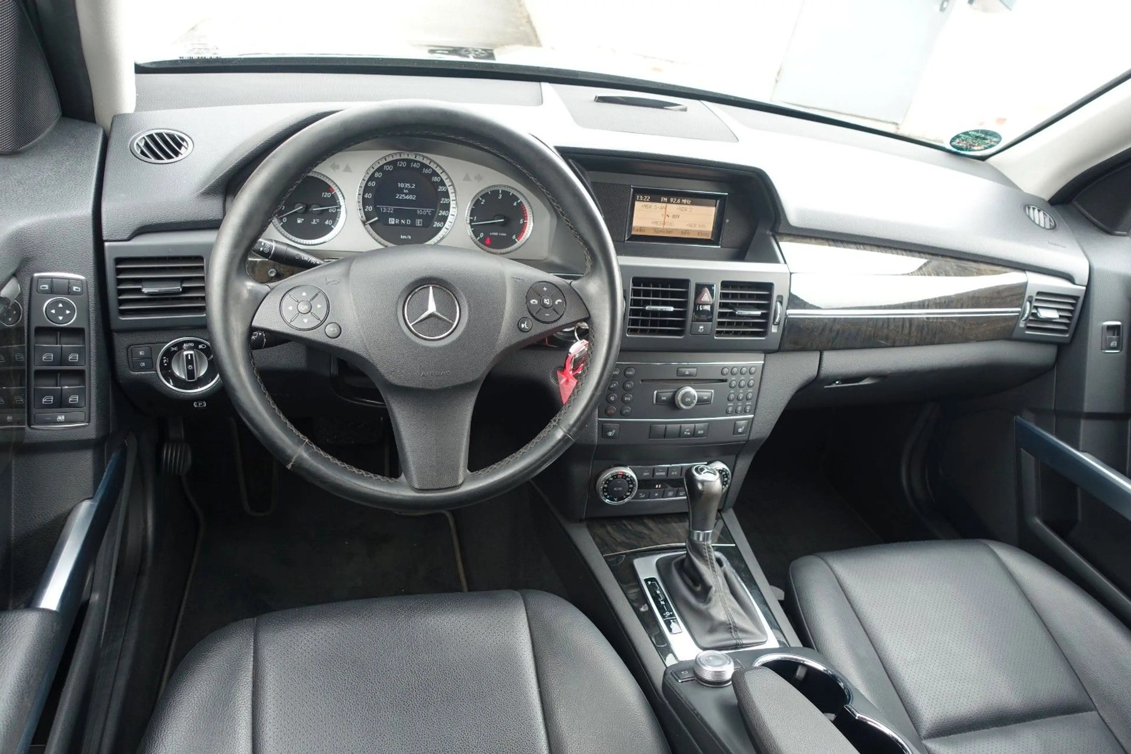 Mercedes-Benz GLK 220 CDI BlueEfficiency 4Matic*AHK*LEDER*XENO — photo 7