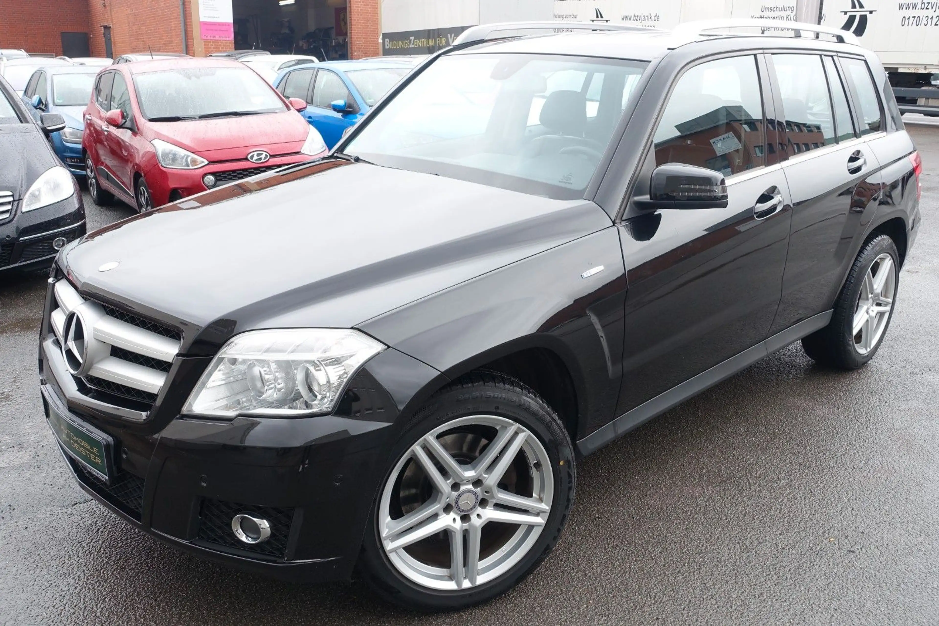 Mercedes-Benz GLK 220 CDI BlueEfficiency 4Matic*AHK*LEDER*XENO