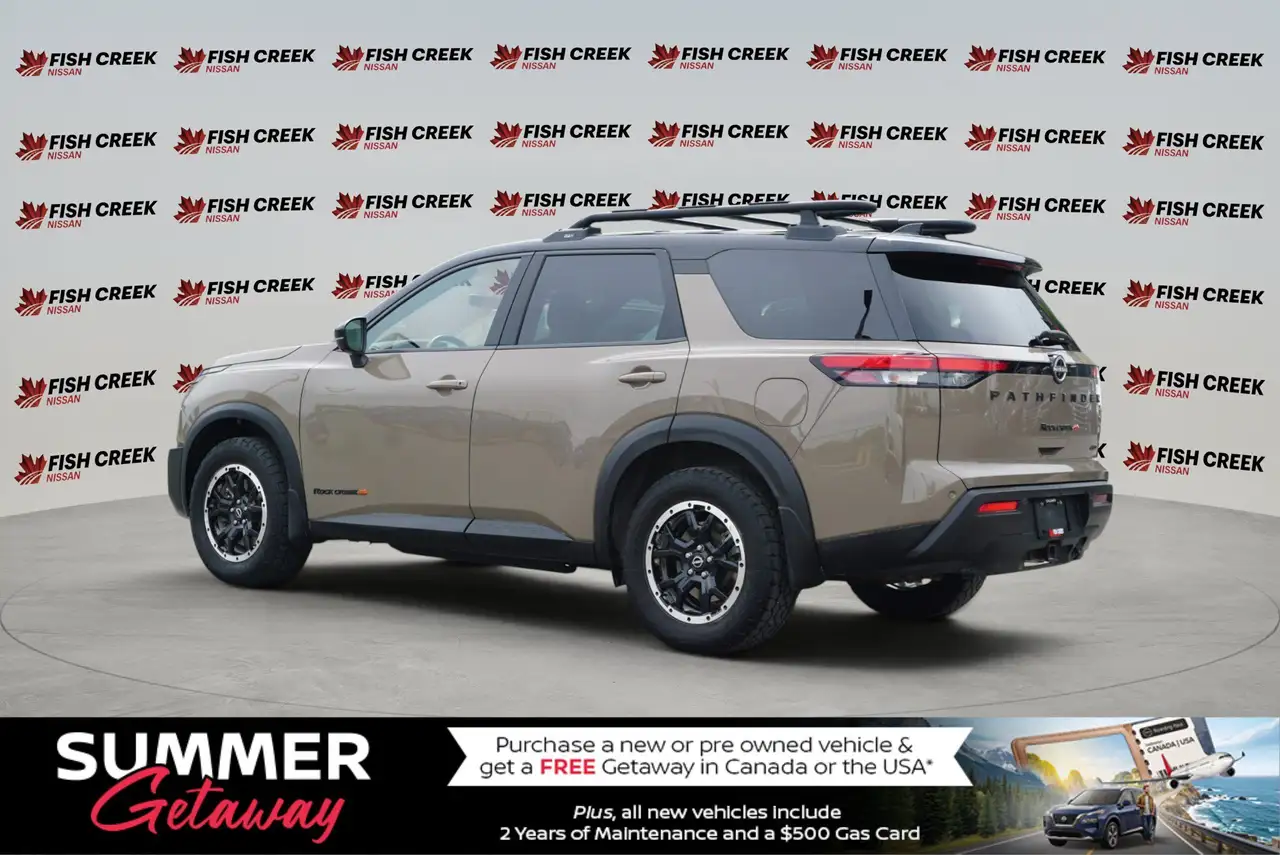 Nissan Pathfinder photo Nissan Pathfinder