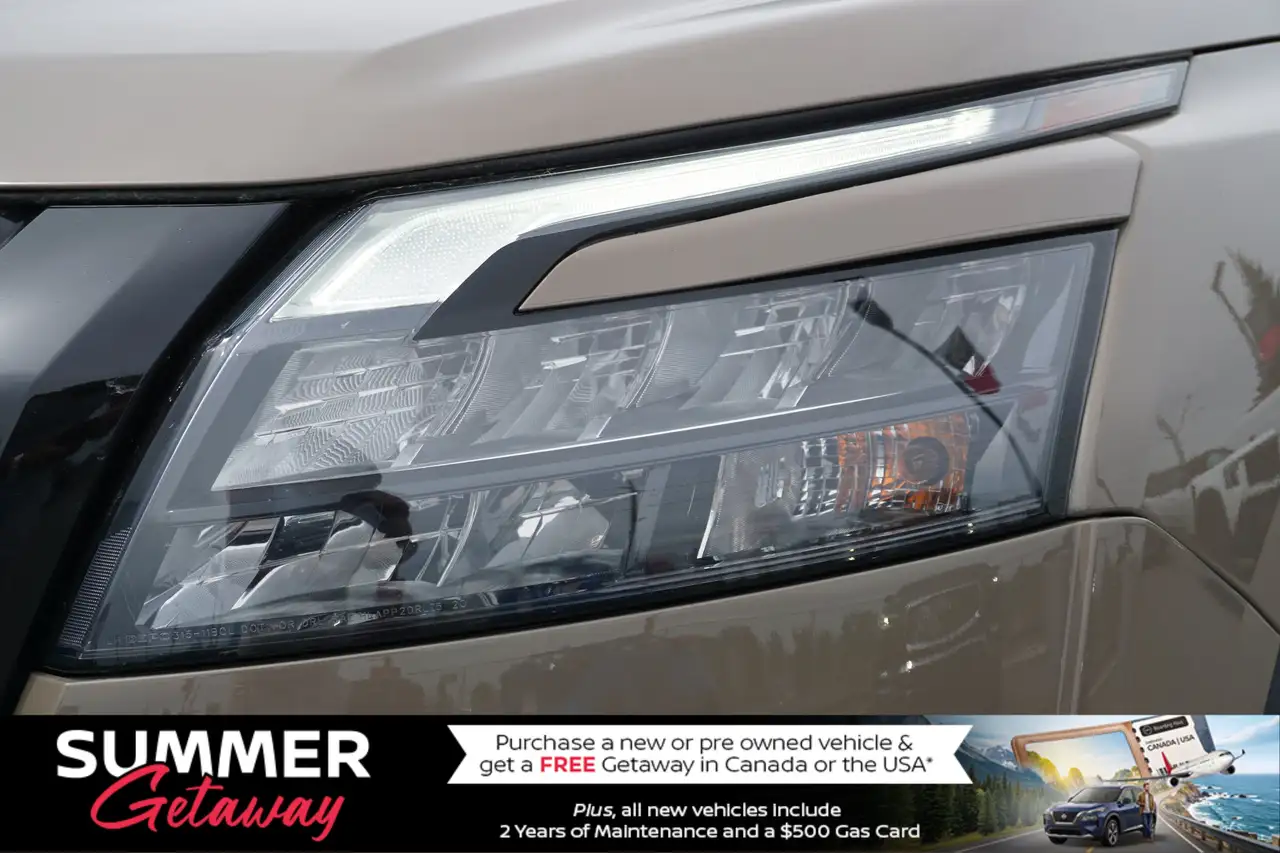 Nissan Pathfinder photo Nissan Pathfinder