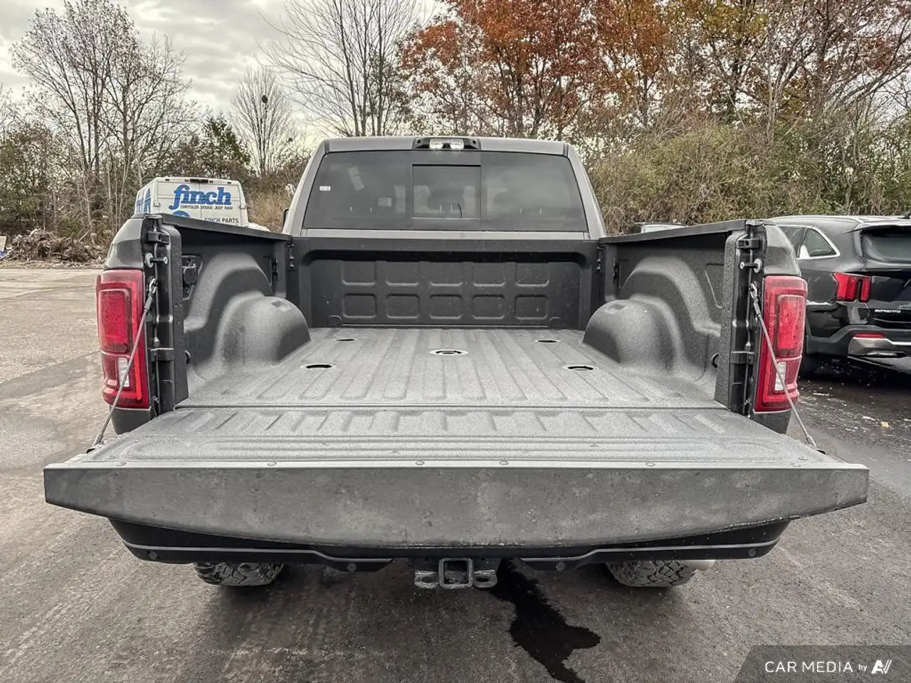 RAM 2500 снимка RAM 2500
