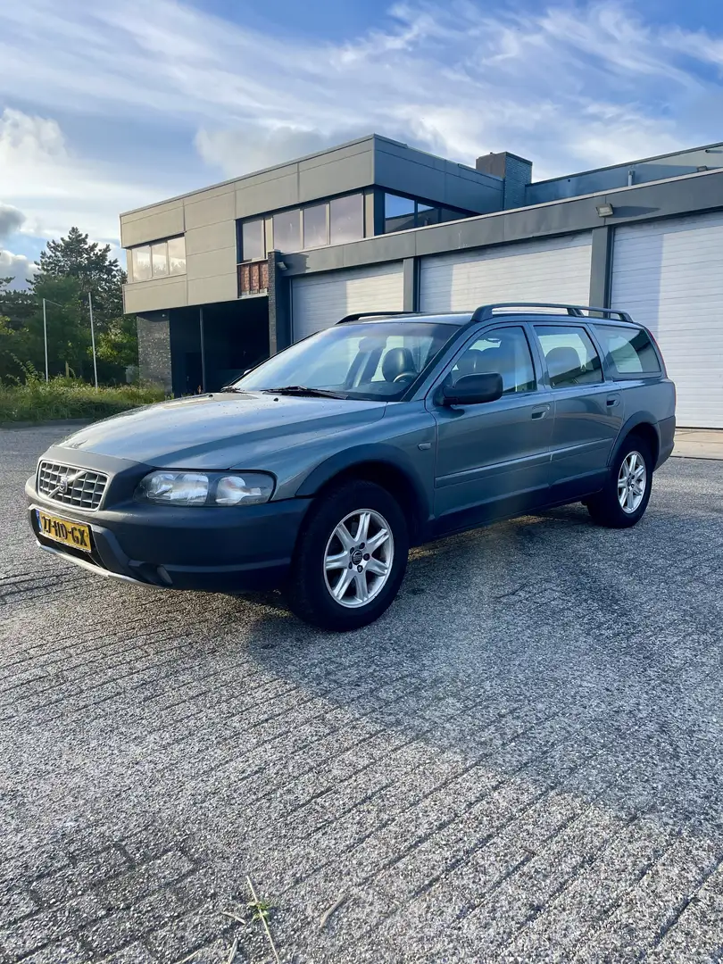 Volvo V70 2.4 T / AUTOMAAT / CRUISE / MOOIE AUTO!! Yeşil - 2